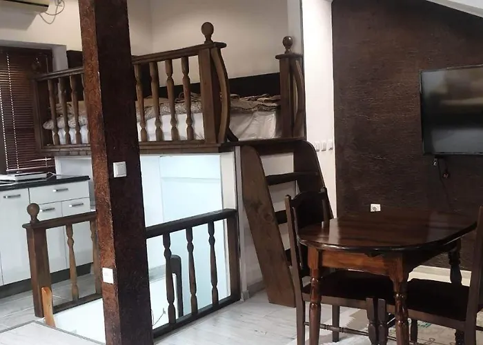 Апартаменты Lux Шумен